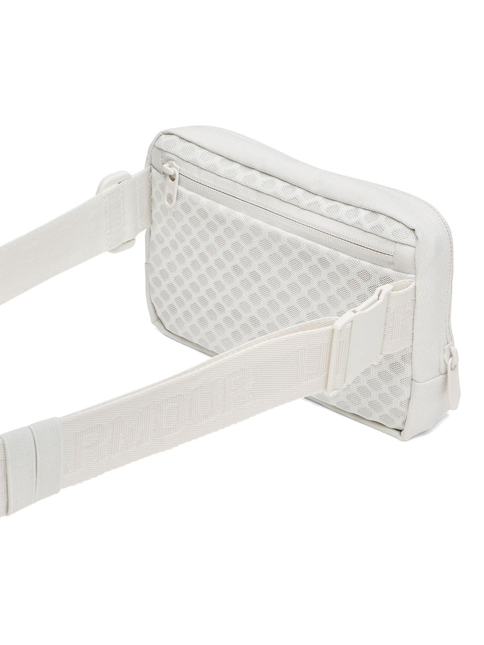 UA Essential Banano blanco unisex