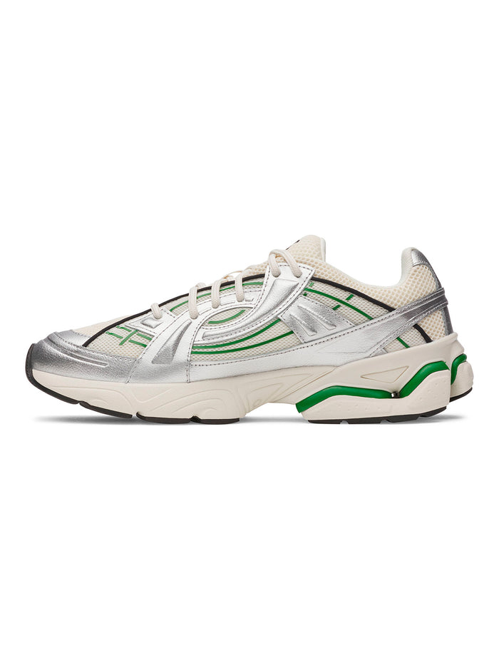 Zapatilla UA Sola café unisex